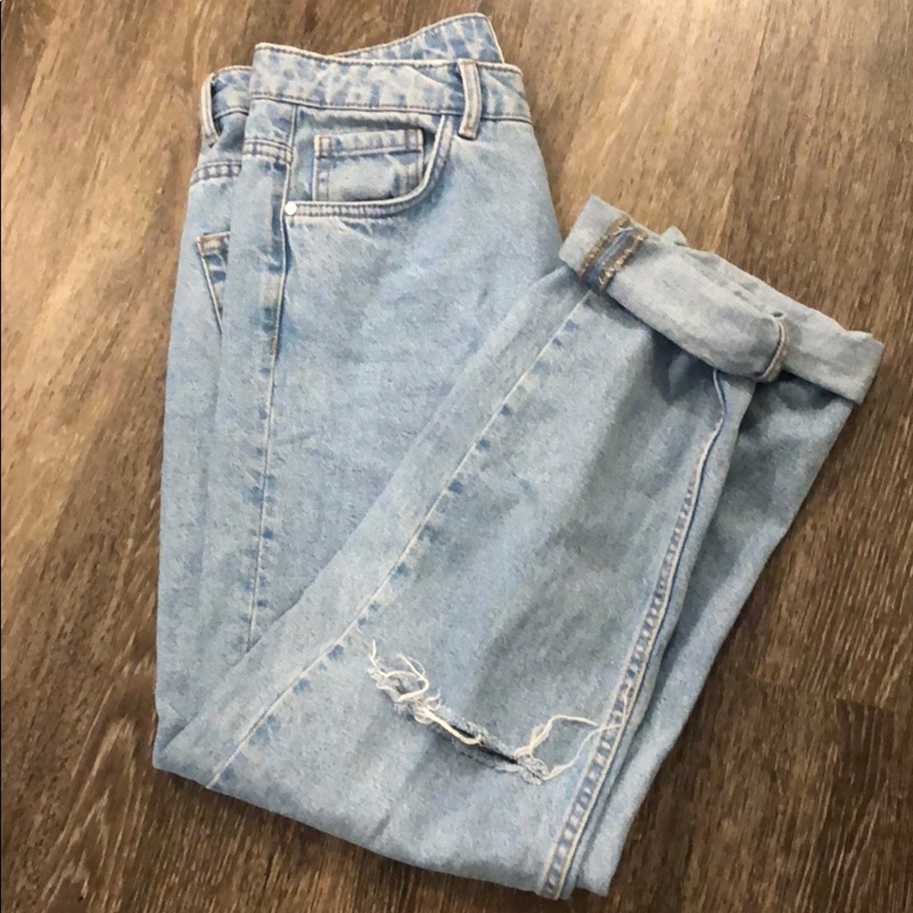 ZARA High Waisted Mom Ripped Jeans